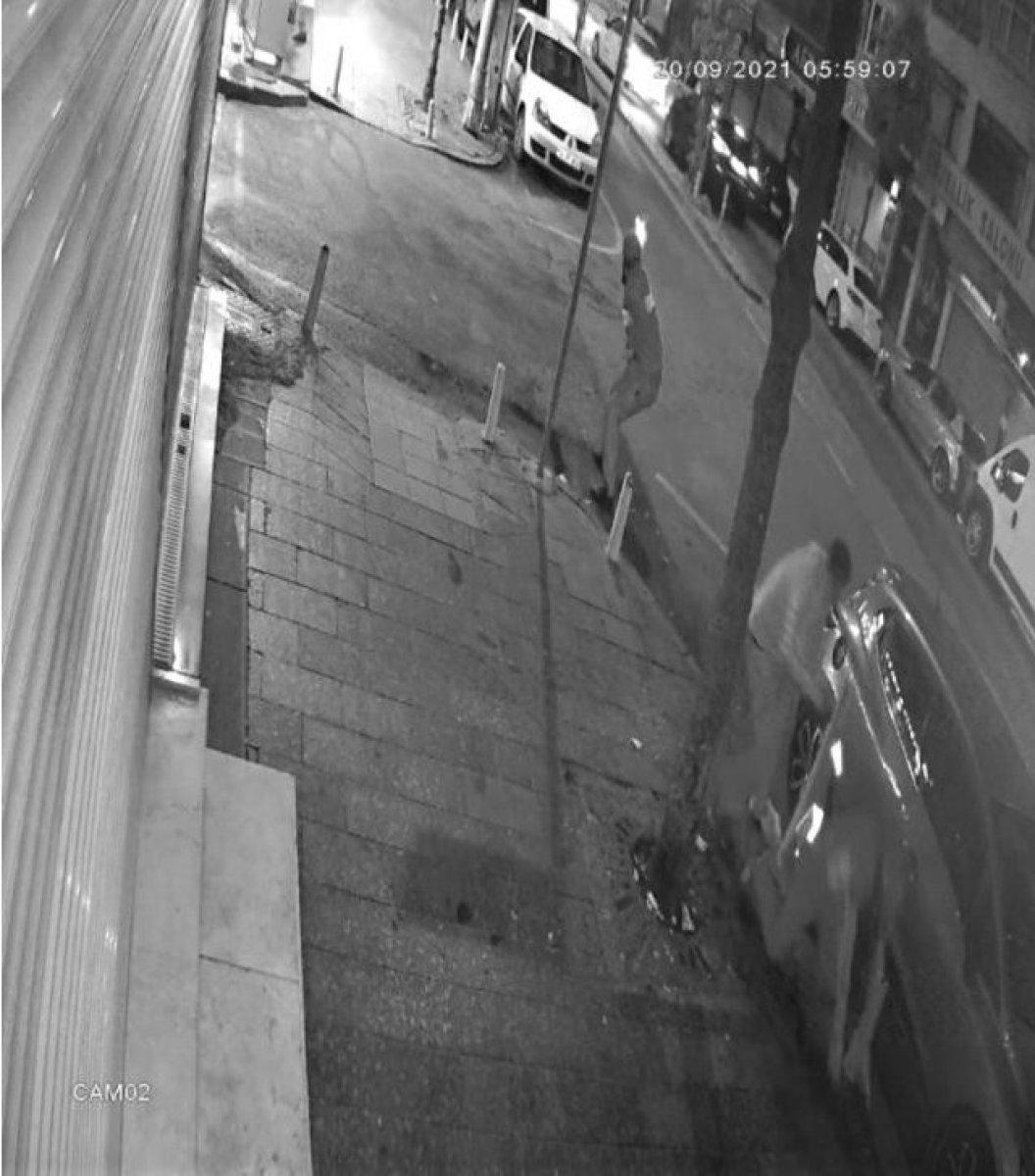 Kağıthane'deki suç listesi kabarık genç, çatışmada öldürüldü