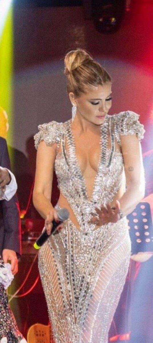 Gülben Ergen'in elbiseleri beğenilmedi