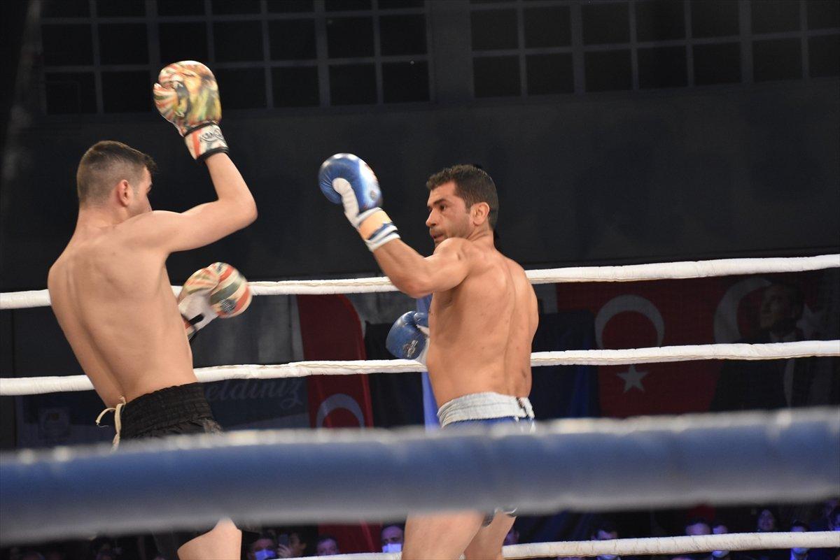 Adana'da Star Fight Arena Muaythai Gecesi