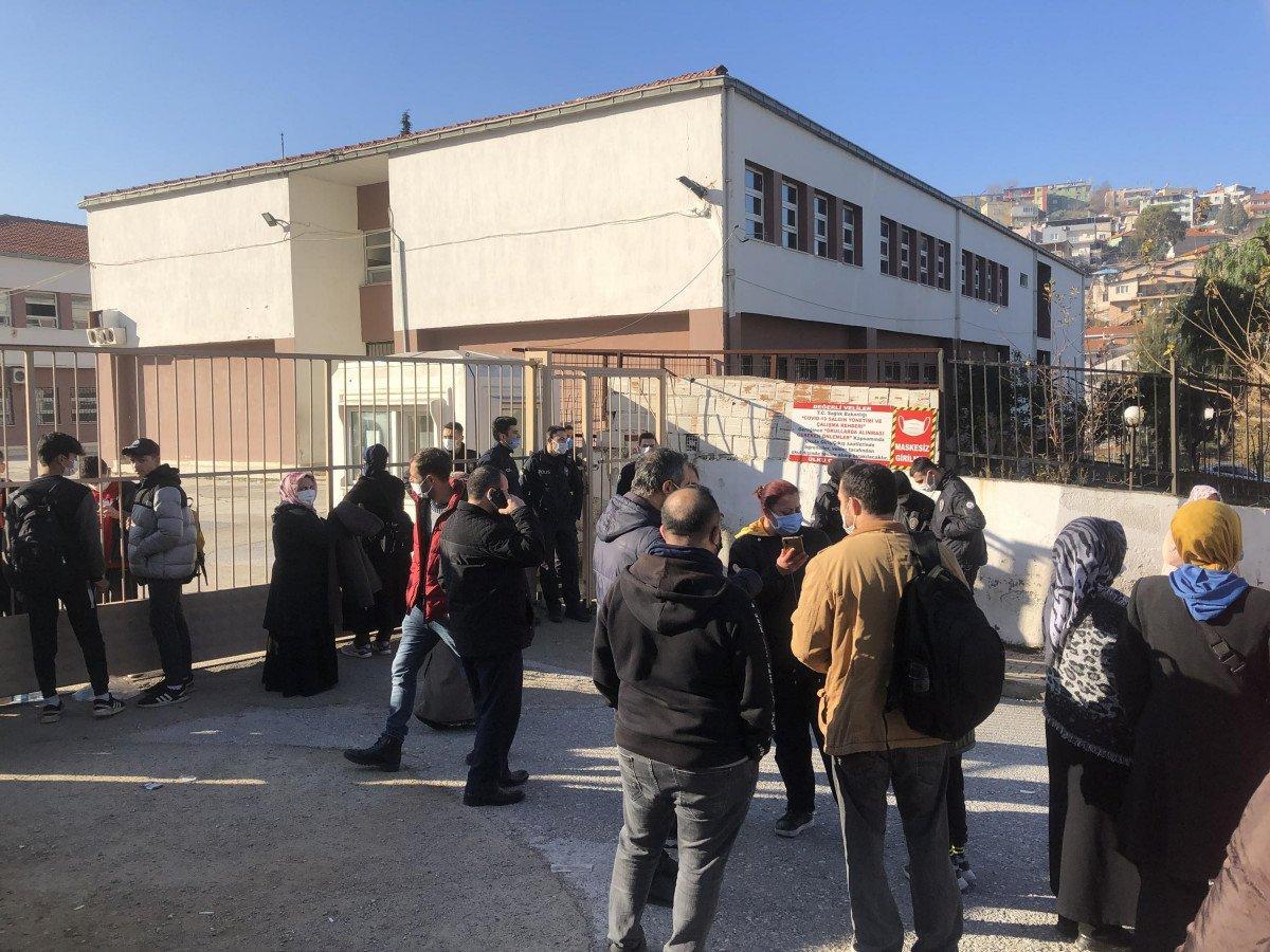İzmir'deki okulda taciz gerginliği