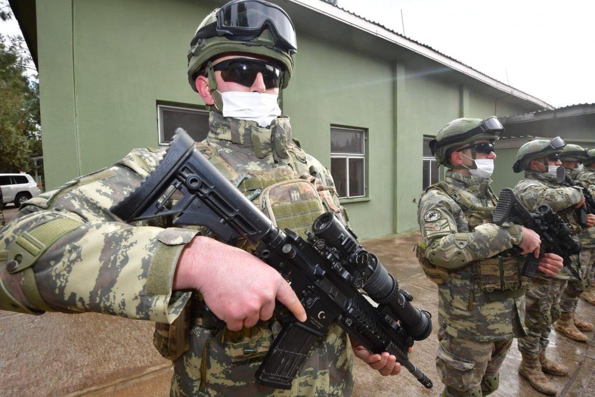 Suriye sınırında tedbirler arttırılarak hendekler kazılıyor