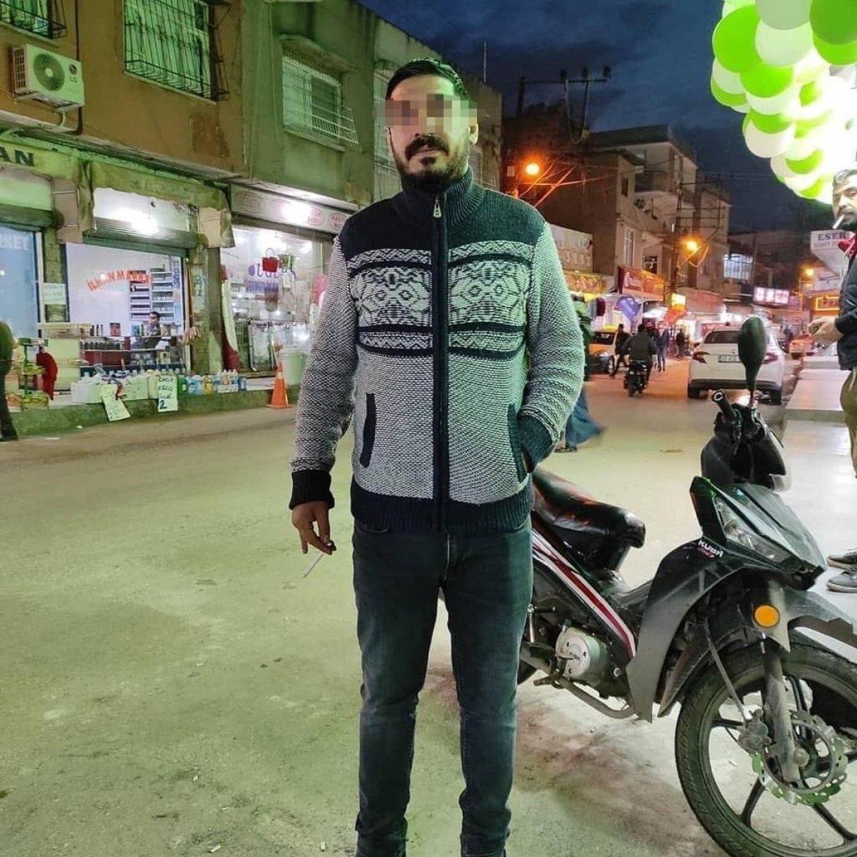 Adana'da kadına şiddeti önleyen polis bıçaklandı