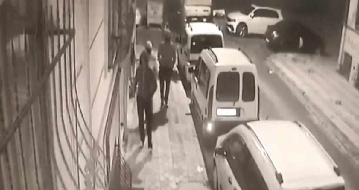 Sultangazi'de 250 bin liralık otomobil hırsızlığı