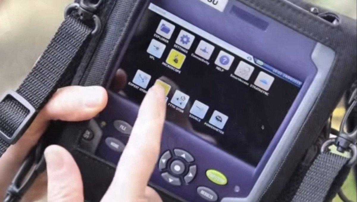 Kadıköy'de 10 bin dolar değerindeki cihazların bulunduğu çanta çalındı