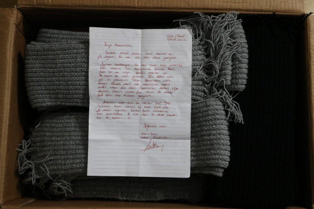 Ordulu şehit annesinden askerlere atkı sürprizi