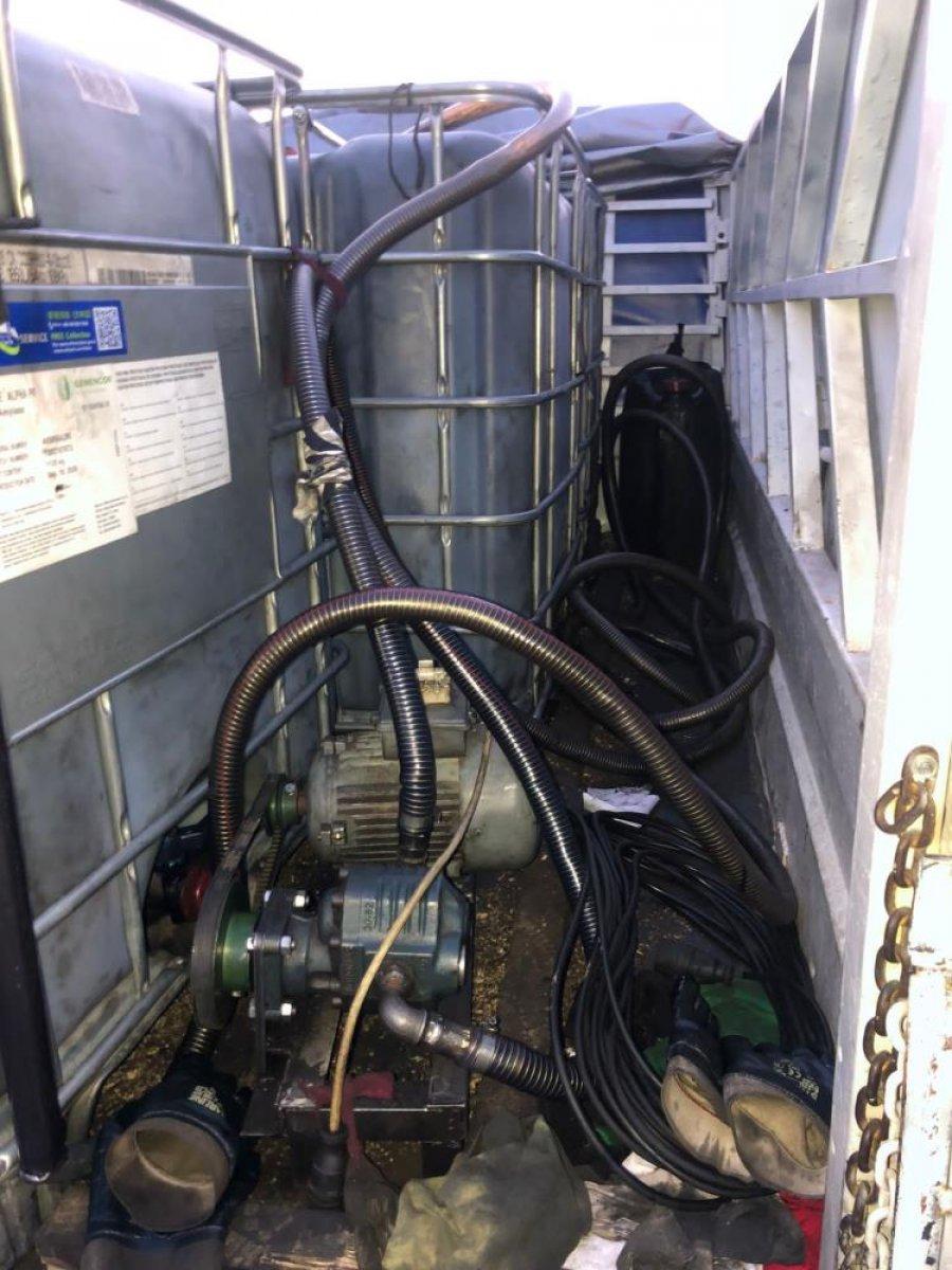 Adana'da 3 bin litre kaçak akaryakıt ele geçirildi