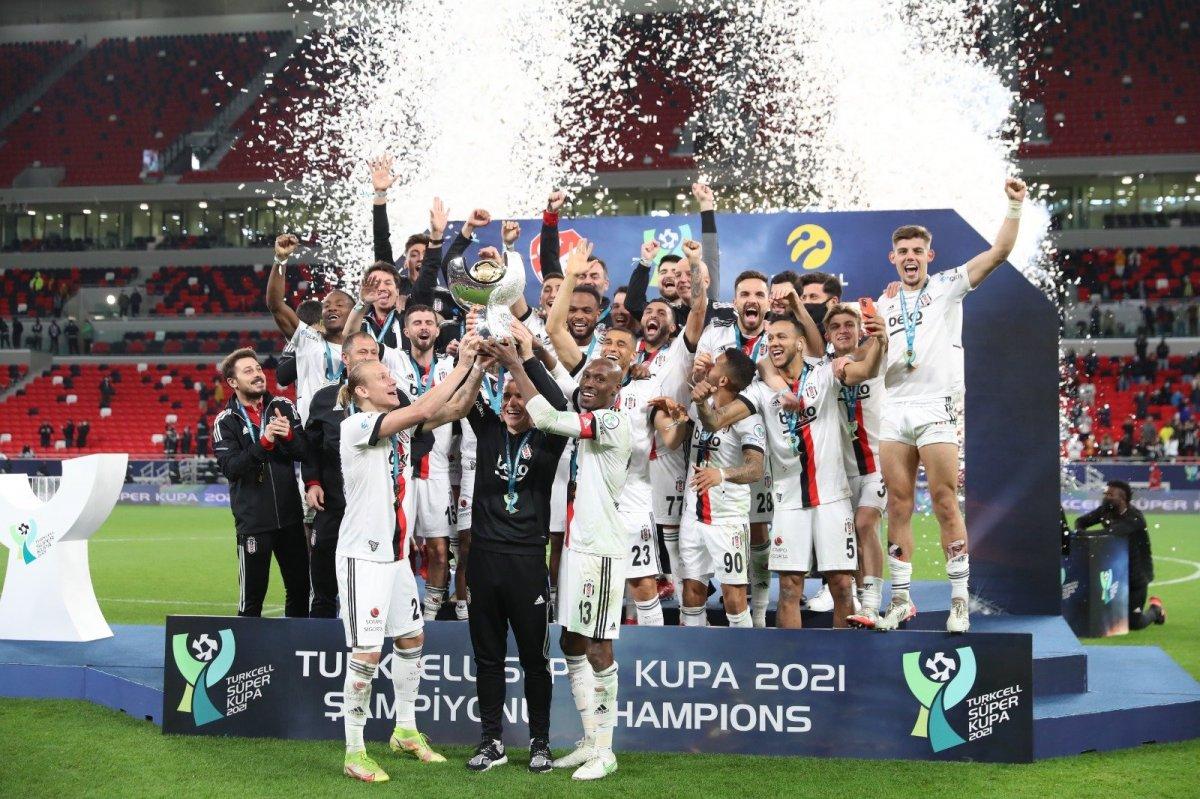 Beşiktaş kupa sayısında Fenerbahçe'yi geçti