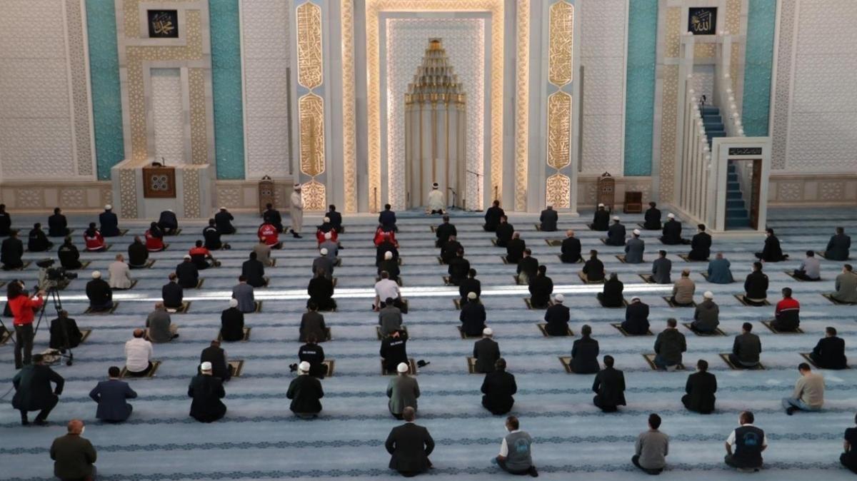 Diyanet 7 Ocak 2022 Cuma Hutbesi açıklandı: Günahlardan Arınma İradesi
