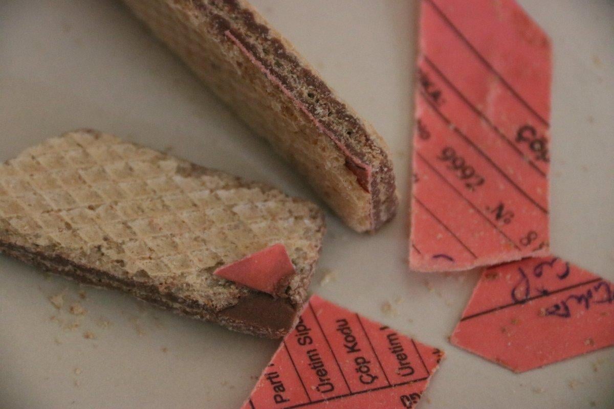 Diyarbakır’da gofretin içinden kağıt çıktı, 10 aylık bebek ölümden döndü