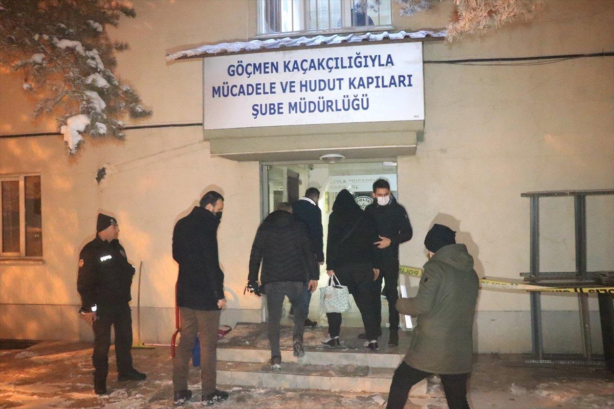 Erzincan'da 17 düzensiz göçmen yakalandı