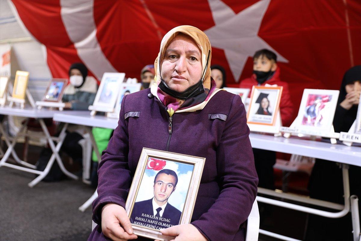 Evlat nöbetinde 857'nci gün