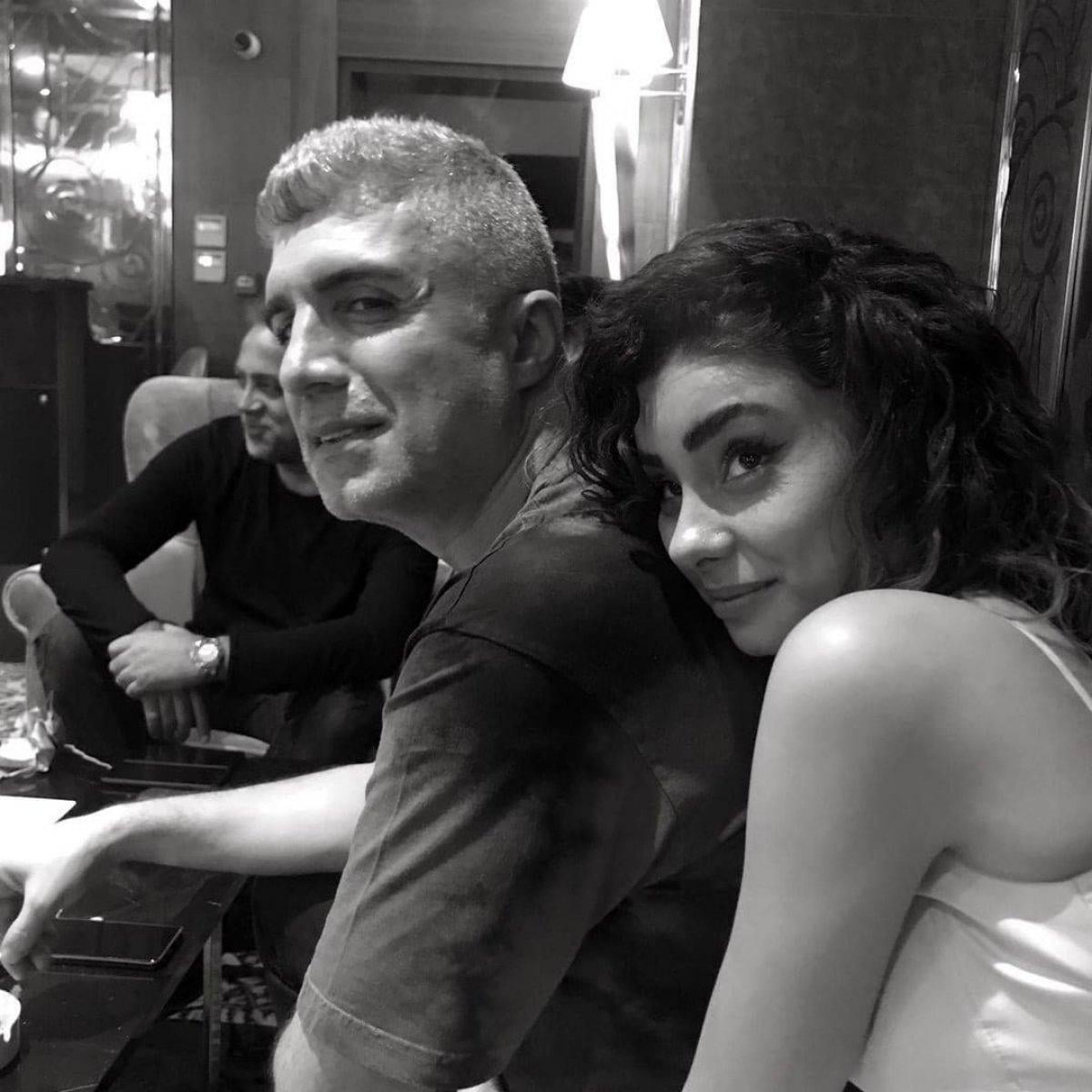 Özcan Deniz'den sevgilisine maddi yardım