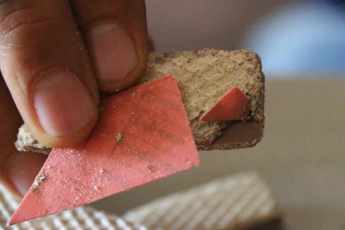 Diyarbakır’da gofretin içinden kağıt çıktı, 10 aylık bebek ölümden döndü