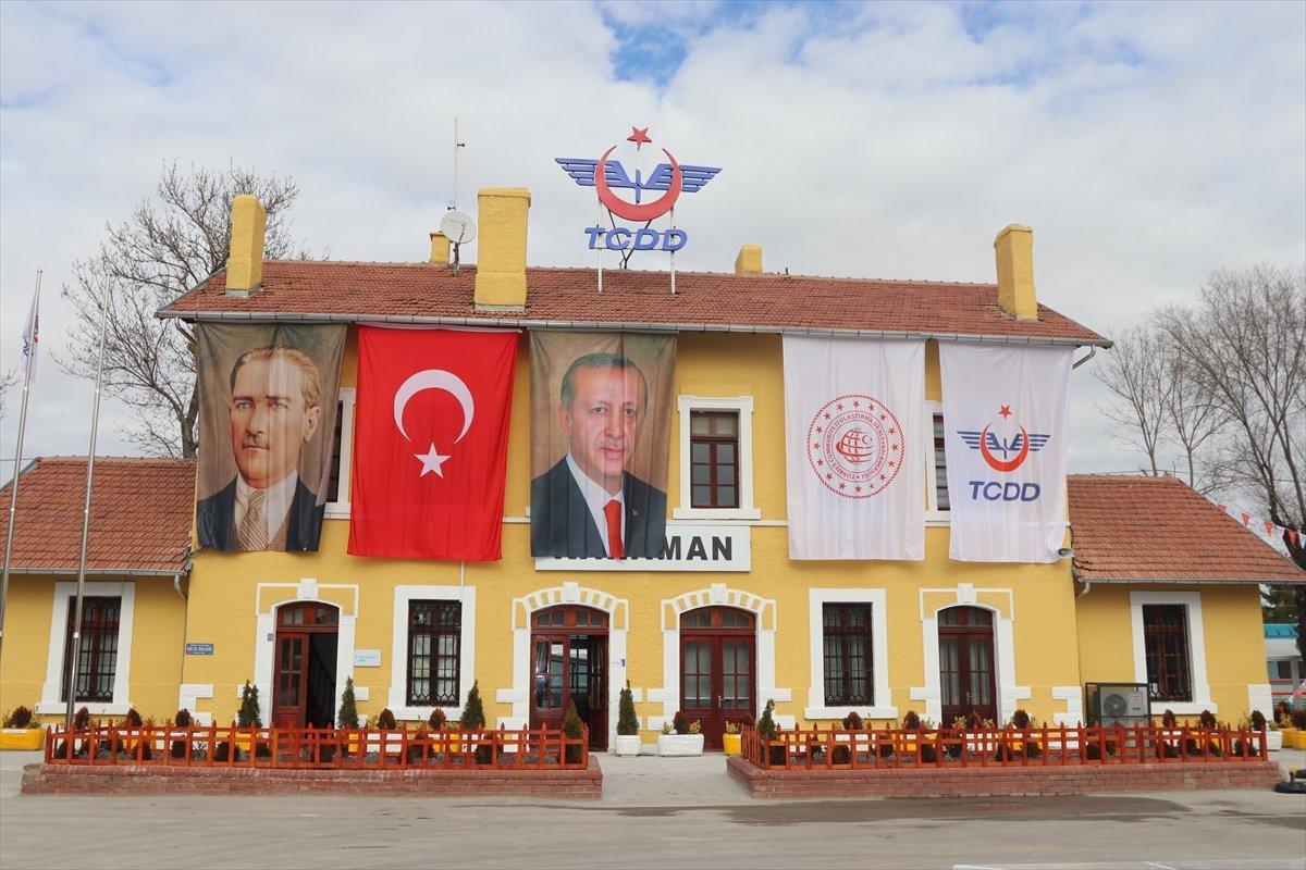 Konya-Karaman arasında inşa edilen hızlı tren hattı yarın açılıyor