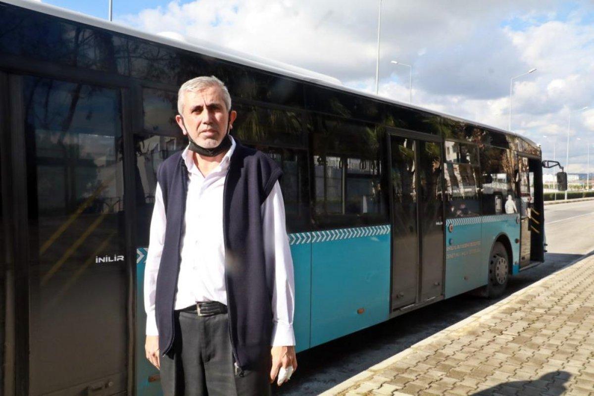 Antalya'da otobüs şoförünü tekme tokat dövdüler