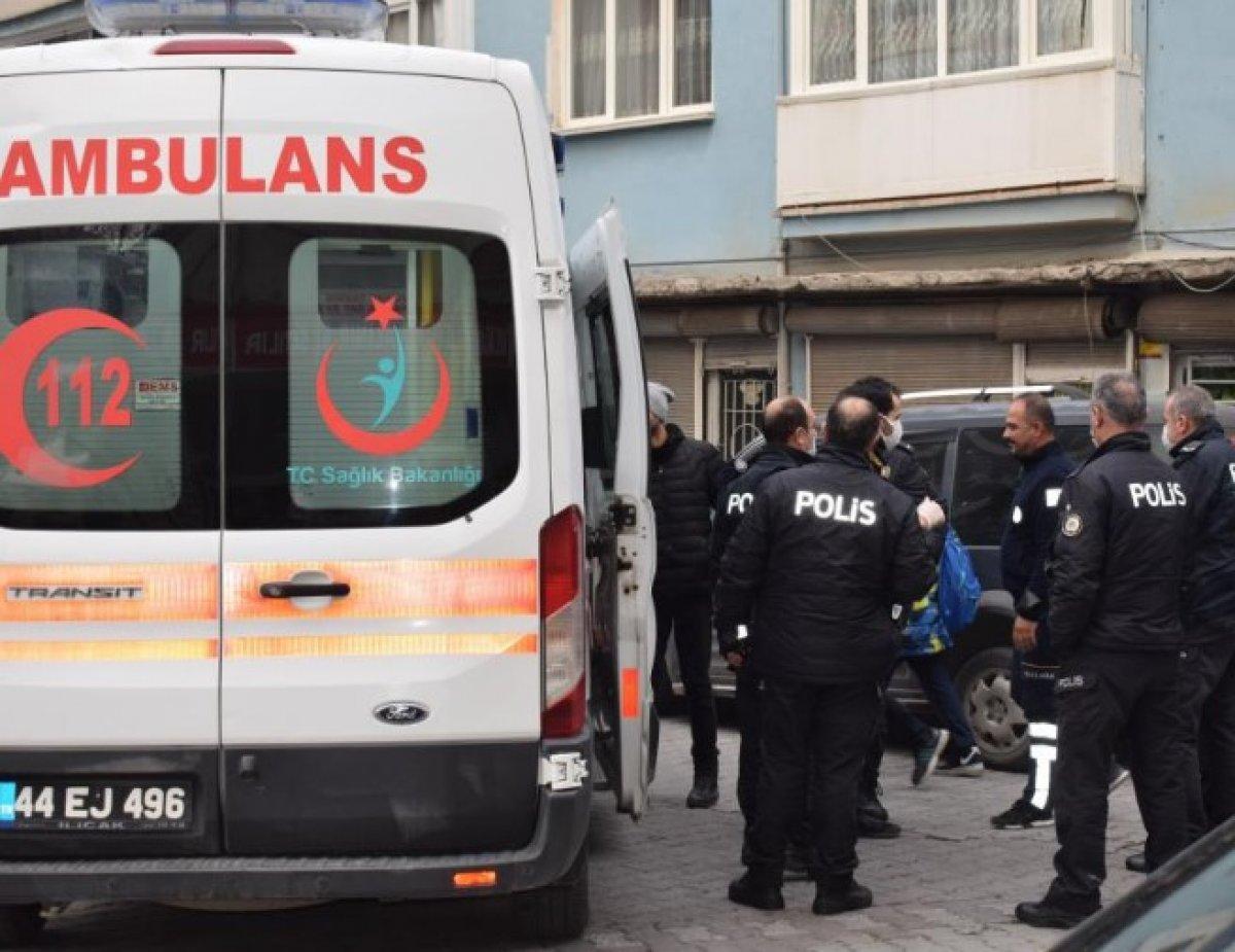 Malatya'da kavga ettikleri şahsın üzerine pitbull saldılar