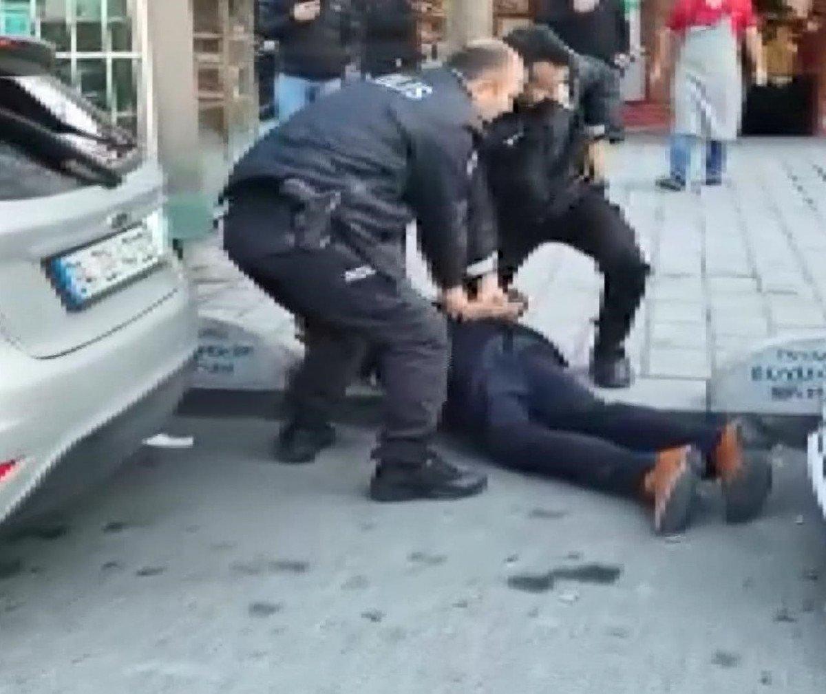 Esenyurt’ta, silahlı kardeş kavgasının yeni görüntüleri ortaya çıktı