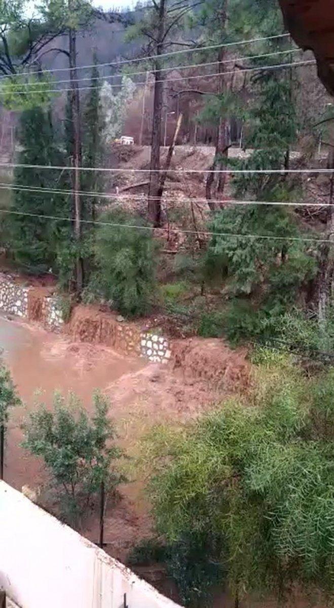 Marmaris'te metrekareye 62 kg yağış düştü