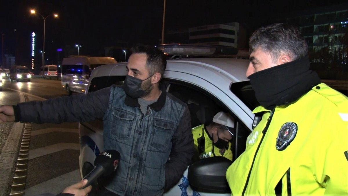 Maltepe'de makas atarken bariyerlere daldı, aracı bırakıp kaçtı