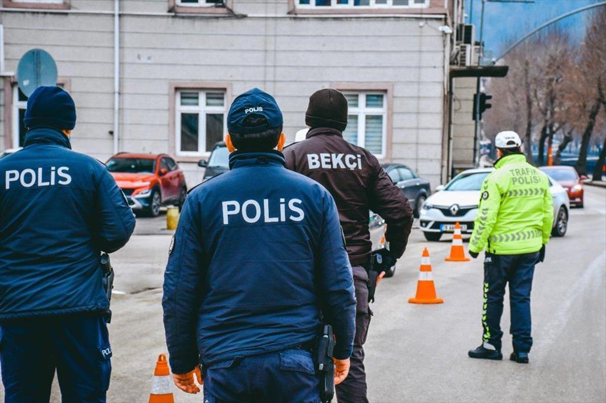 81 ilde 'Huzurlu Sokaklar ve Terör Suçları Uygulaması' yapıldı