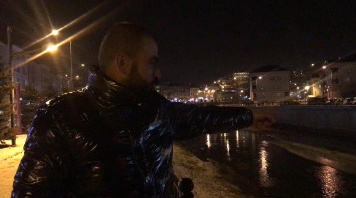 Bayburt'ta nesli tükenmekte olan su samurları görüldü