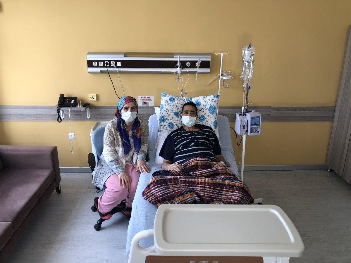 Bursa'da siroz tanısı konan eşine karaciğerini verdi
