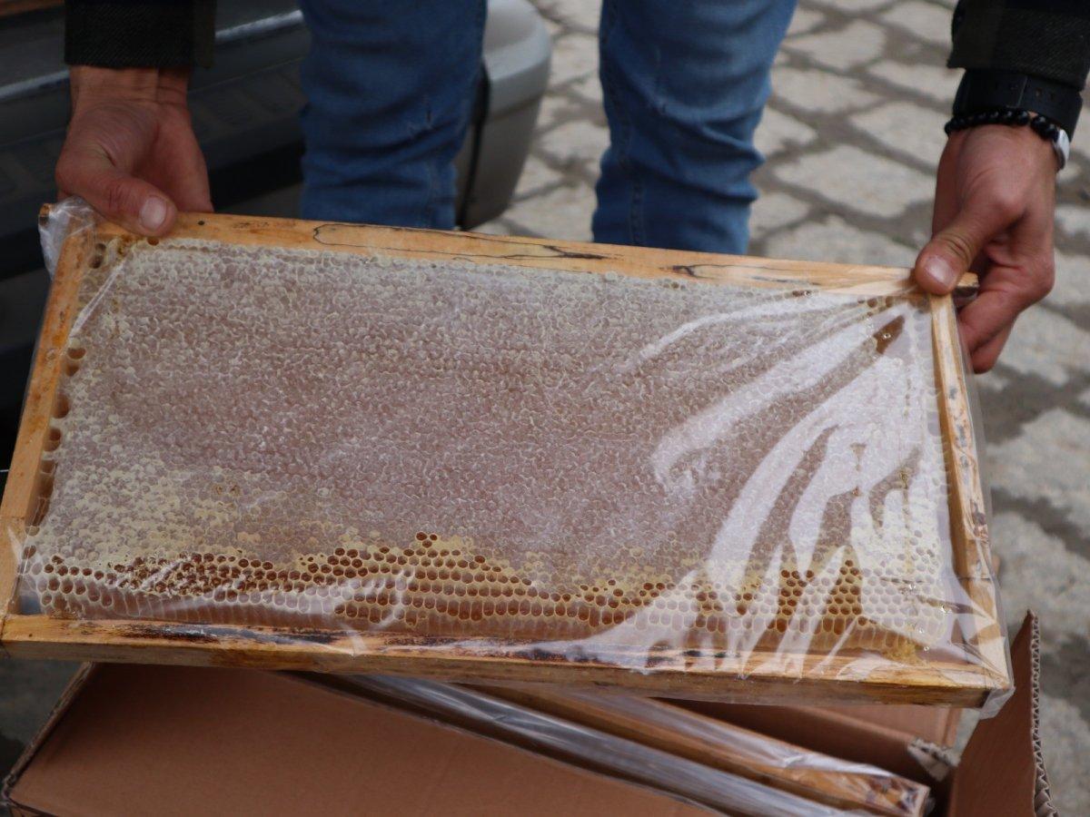 Düzce'de etiketsiz bal ve pekmez satarken yakalandı