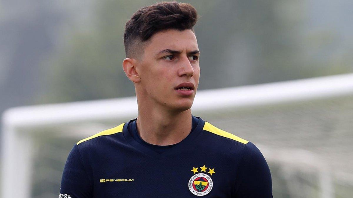 Fenerbahçe Berke Özer ile yola devam ediyor
