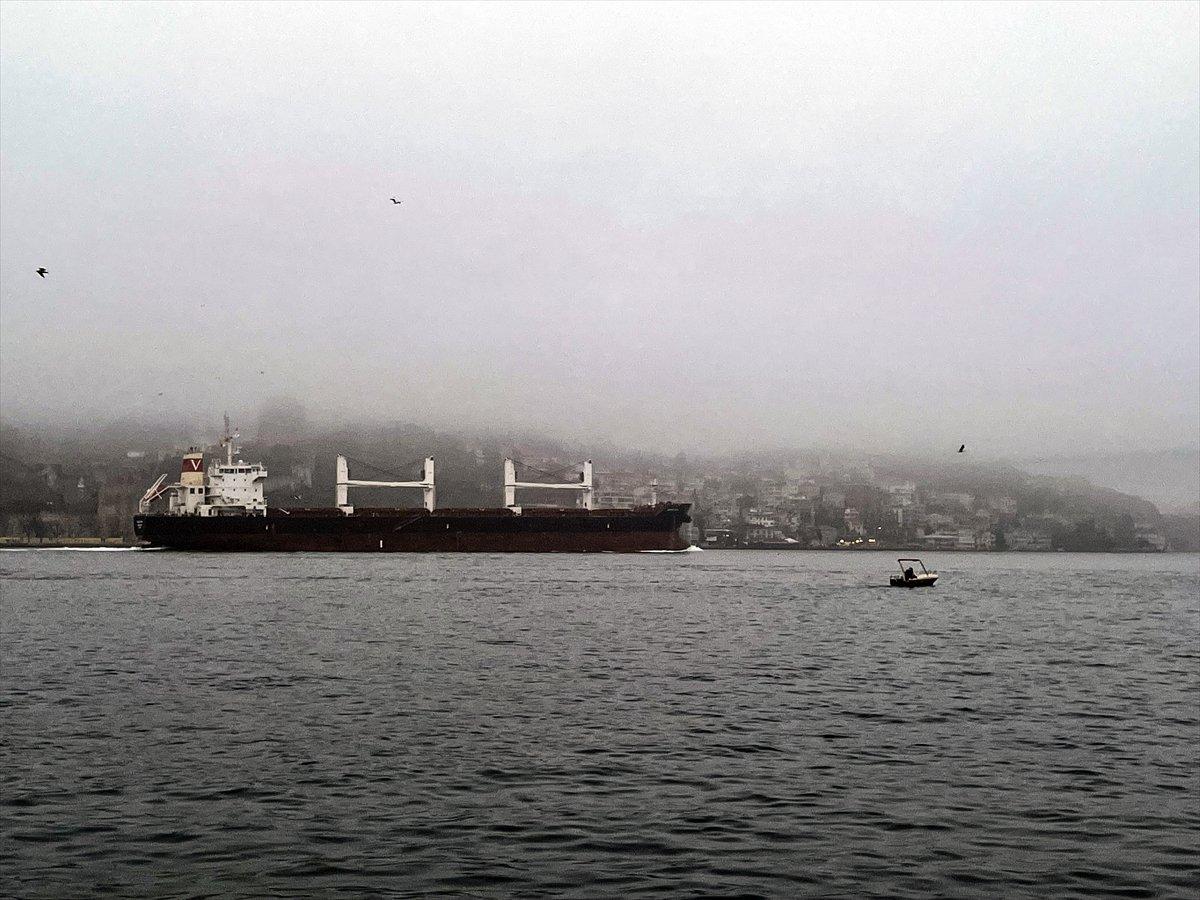 İstanbul güne sisle uyandı
