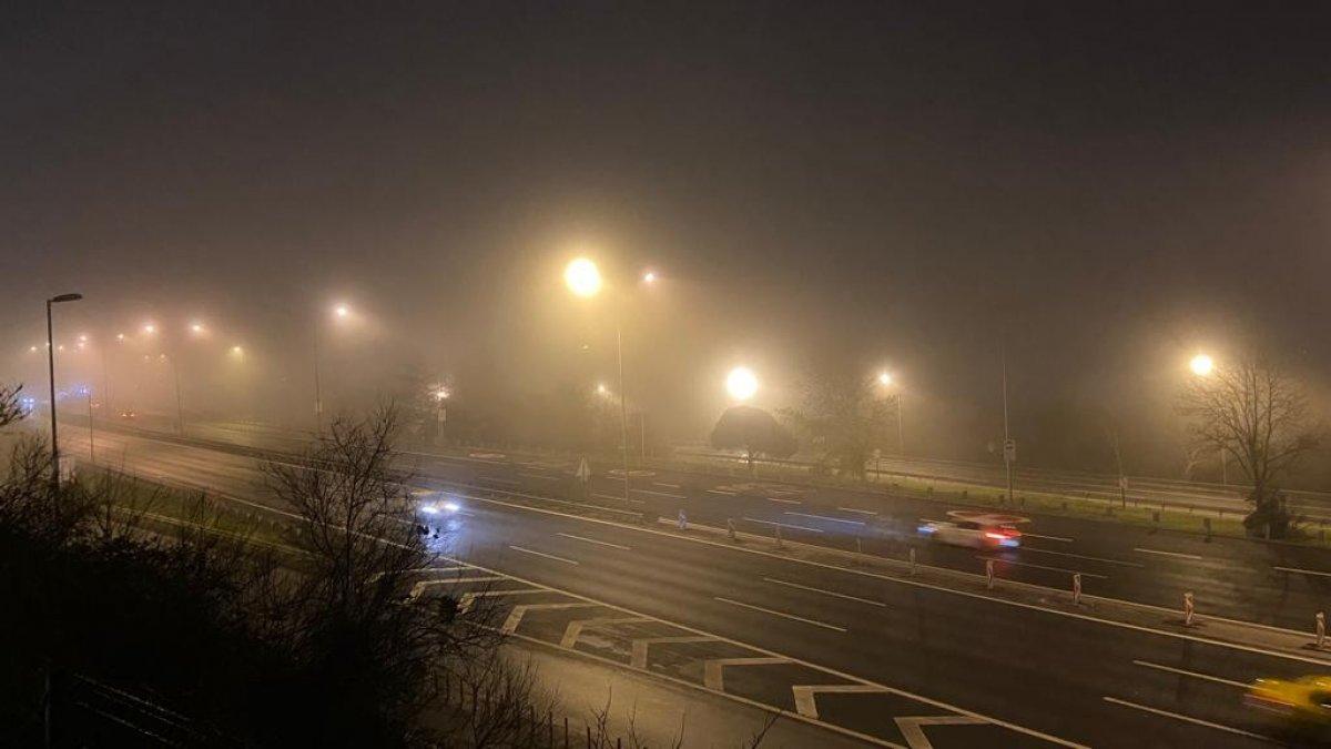 İstanbul güne sisle uyandı