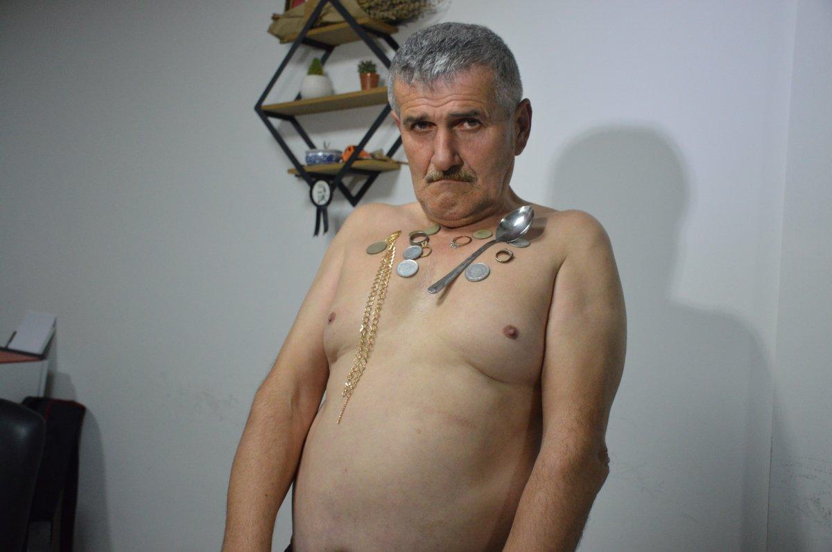 Sakarya'da mıknatıs adamı görenler şaşırıyor