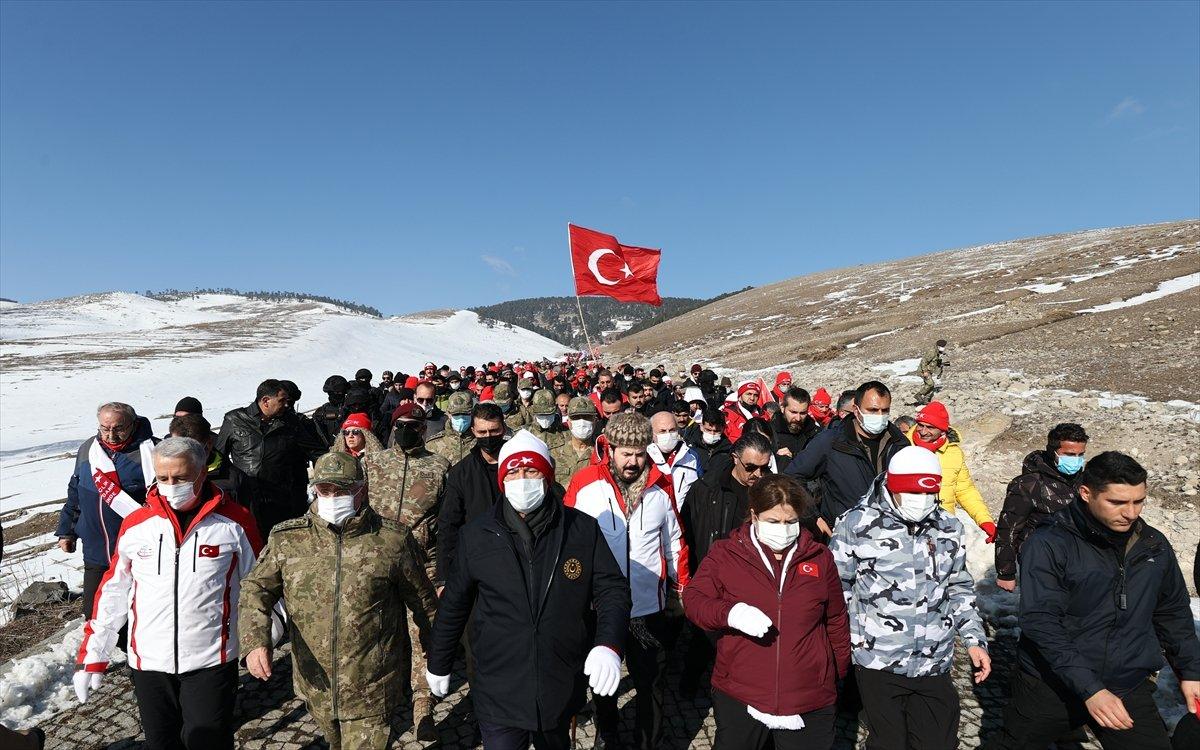 Hulusi Akar: Cezalandırma operasyonlarımız devam ediyor