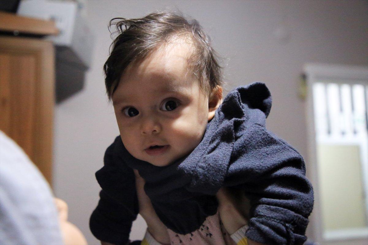 Mersin'de Elif bebek, anne karnındaki operasyonla hayata tutundu