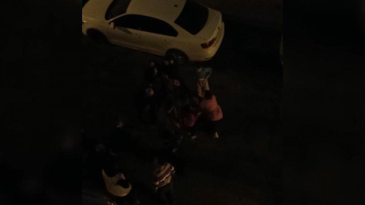 Sultangazi'de babasının darbettiği çocuk balkondan atladı