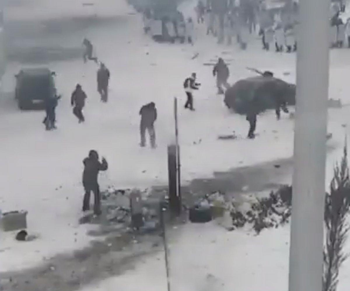 Kazakistan’da gözaltı sayısı 8 bine yaklaştı