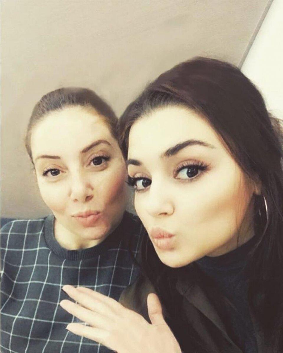 Hande Erçel annesi Aylin Erçel'i andı