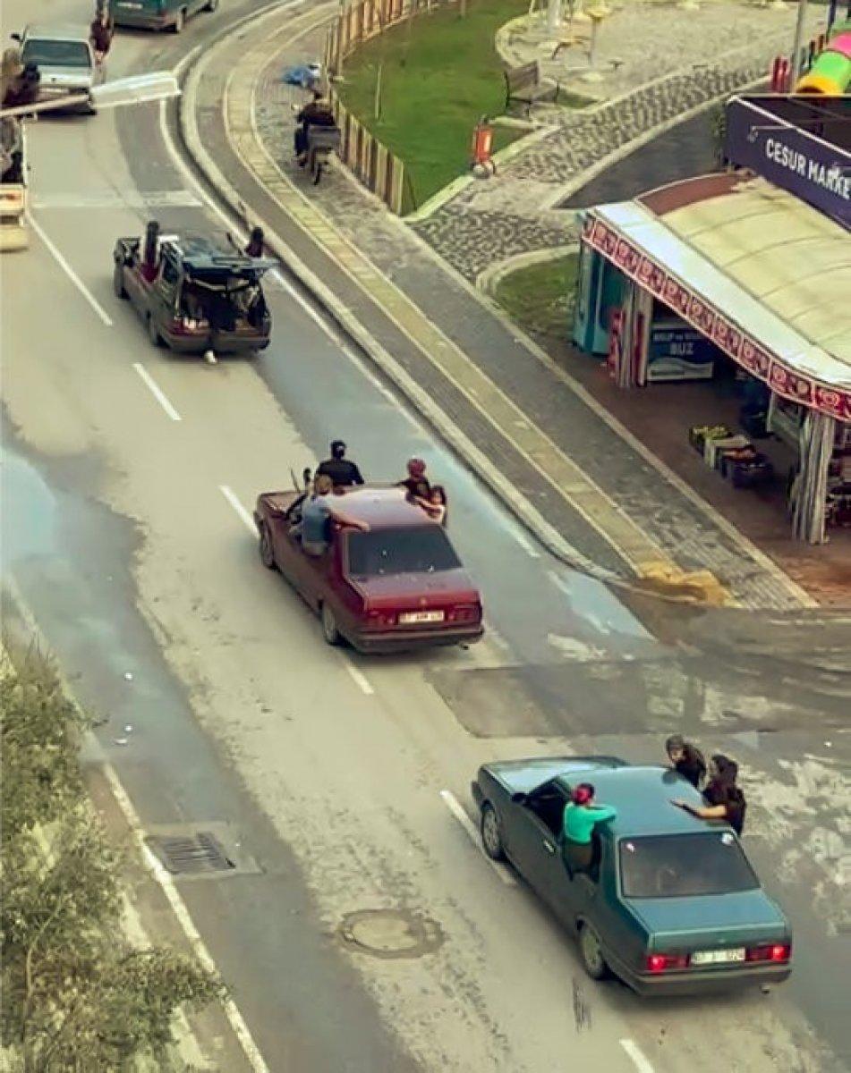 Antalya'da konvoy terörü