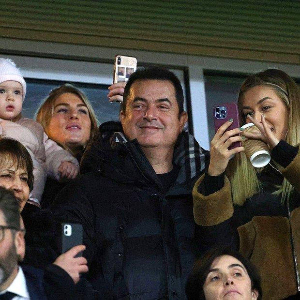 Acun Ilıcalı, estetik oldu iddiası