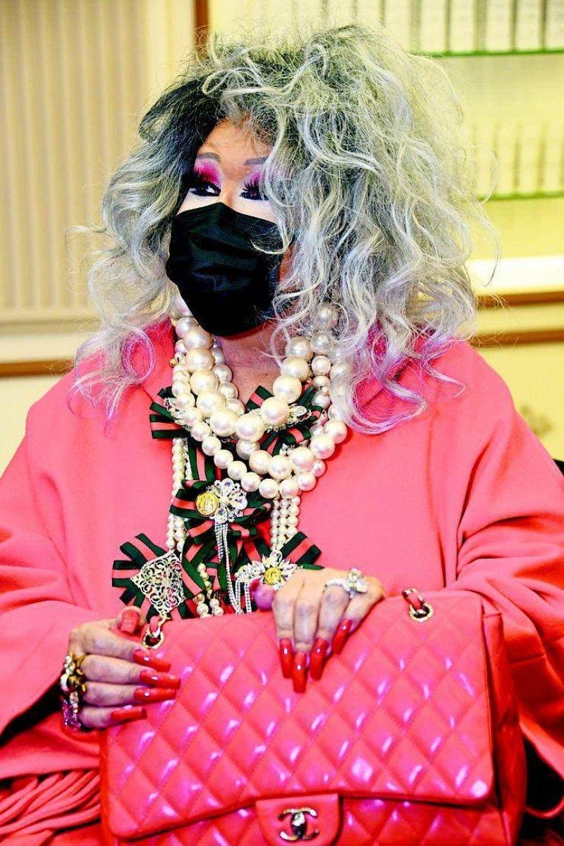 Nihat Doğan, Bülent Ersoy'u 18 bin bakımına sokacak