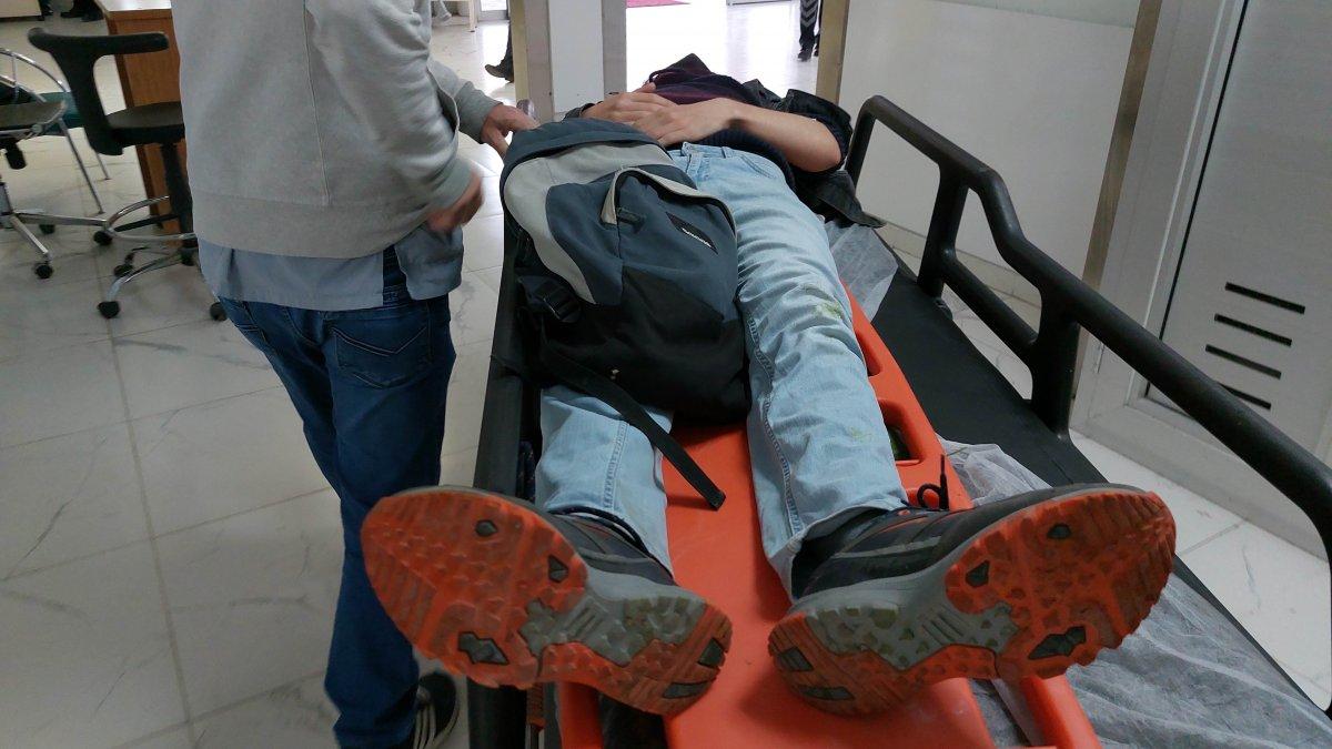 Samsun'da sokak köpeklerinden kaçabilmek için duvardan atladı