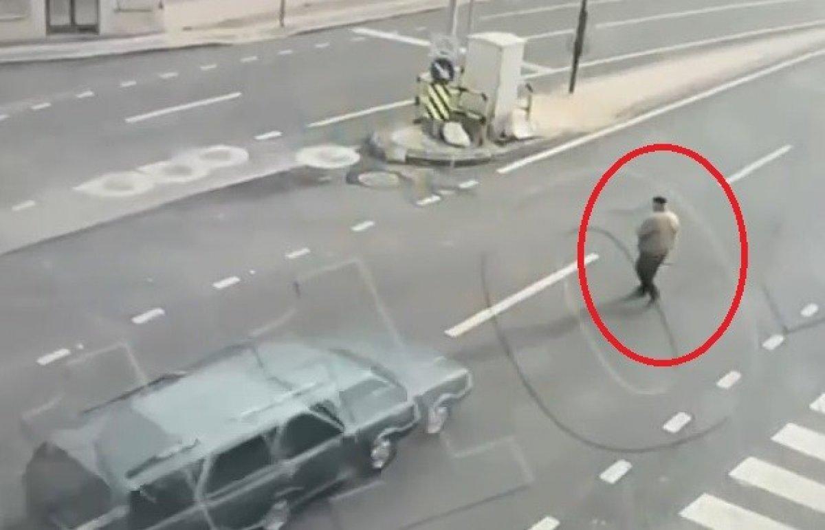 Bursa'da yaşlı adama otomobil çarptı