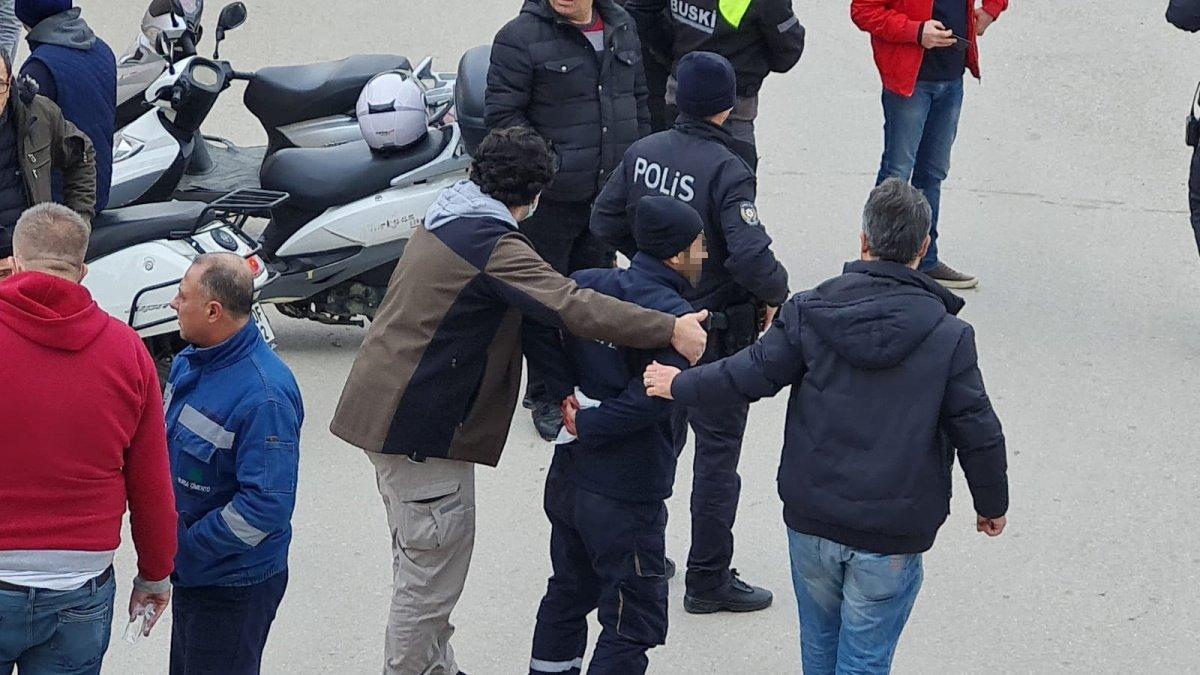 Bursa'da köpeği havlıyor diye komşusunu bıçakladı