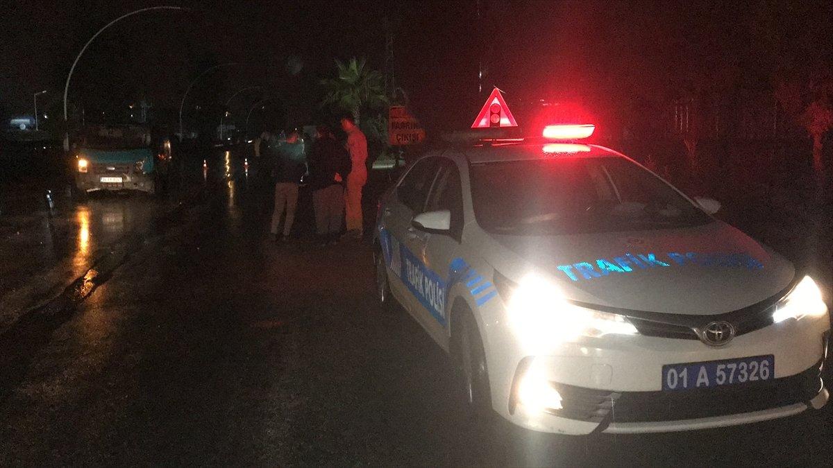 Adana'da panelvanın çarptığı yaya yaşamını yitirdi