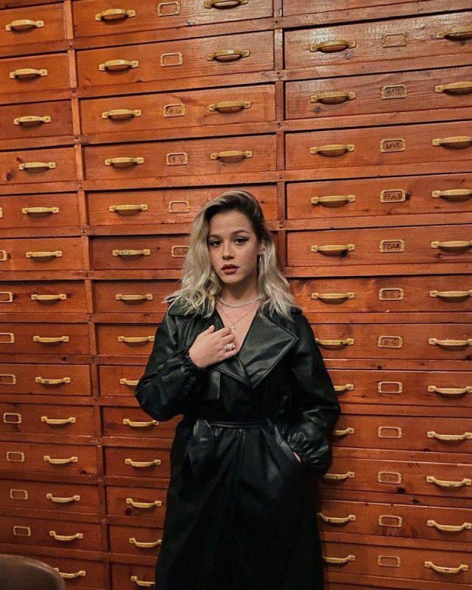 Selami Şahin'in kızı İrem Şahin'in Instagram pozları