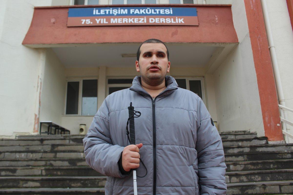 Gaziantep'teki görme engelli genç, gazetecilik hayalini gerçekleştiriyor