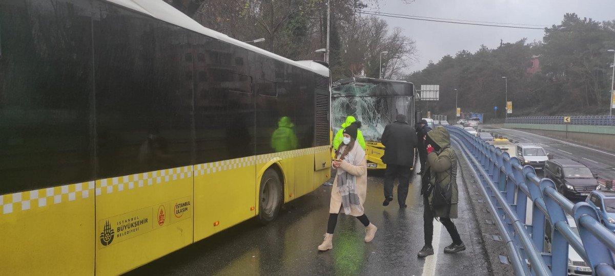 Sarıyer'de İETT otobüsleri çarpıştı