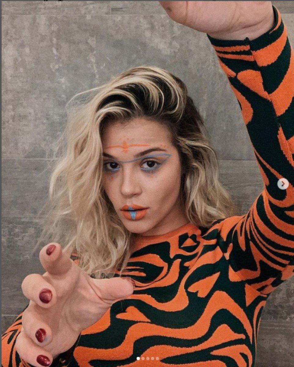 Selami Şahin'in kızı İrem Şahin'in Instagram pozları