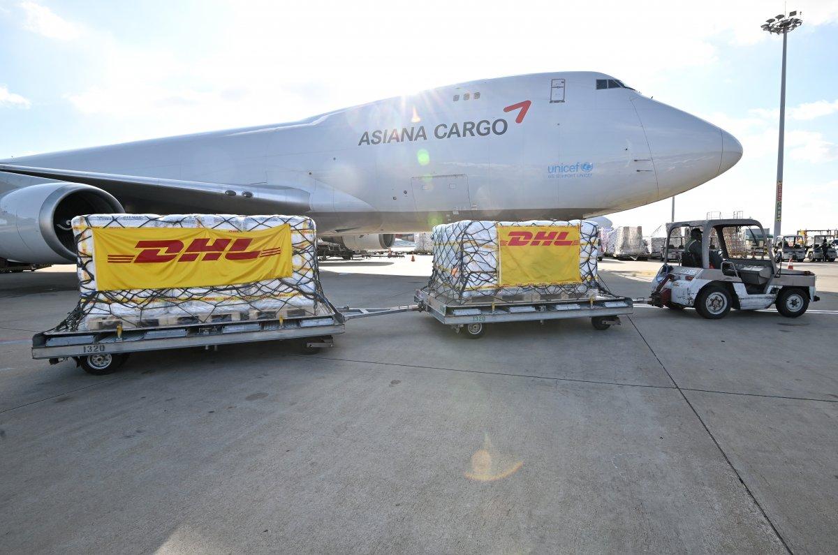 Koronavirüs ilaçları Güney Kore'ye teslim edildi