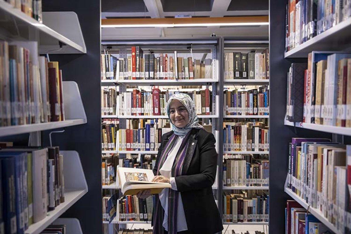 Divan şairi Baki'nin tercüme ettiği eser asırlar sonra tespit edildi