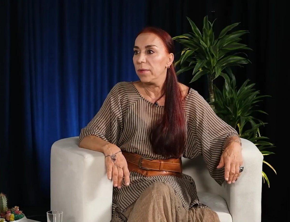 Leman Sam'ın tweet'i silindi